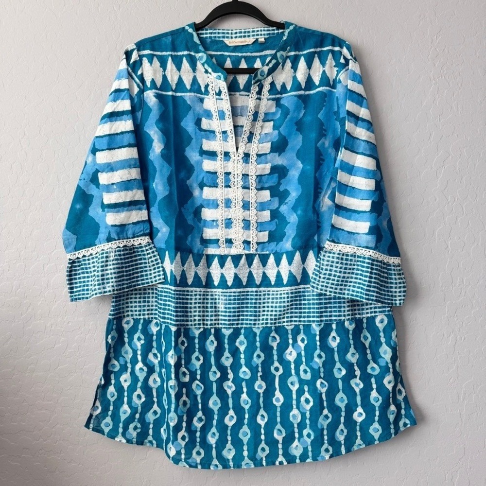 Soft Surroundings Large Tunic Blue White 3/4 Sleeve Batik Geometric Lace Trim